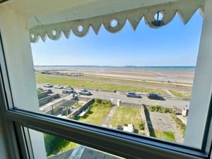 Photo 25- click for photo gallery